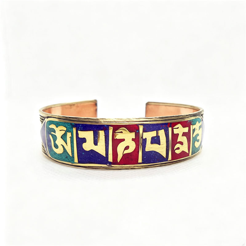 BB-193 Tibetan Mantras Amulet  - Ethnic Fashion Com 评论和价格